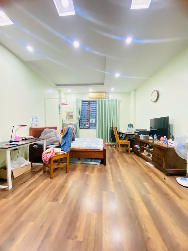 Bán nhà Pháo Đài Láng Vị trí siêu vip